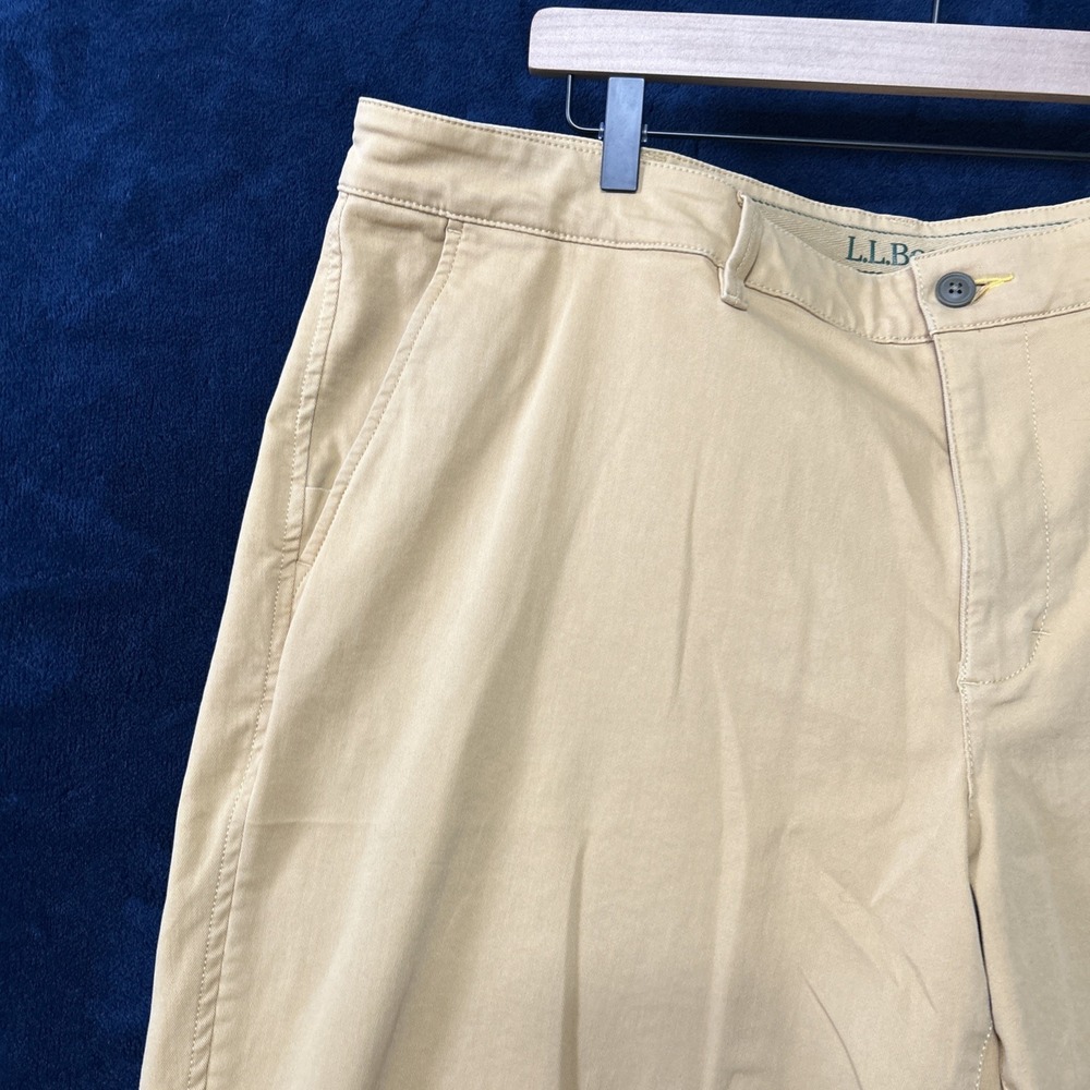 Ll Bean Mens Chino Pants Size 42W X 34 Khaki Standard Fit Straight Leg Lycra - Picture 5 of 15